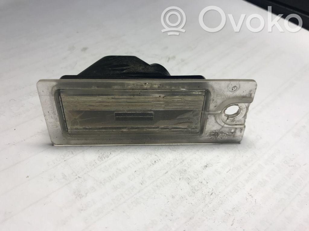 Volvo V70 Numerio apšvietimas 