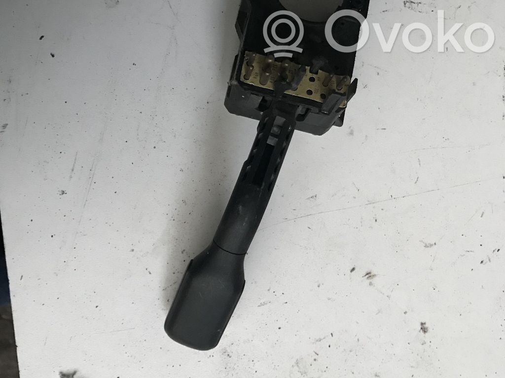 Audi 80 90 S2 B4 Palanca de control del limpiaparabrisas 