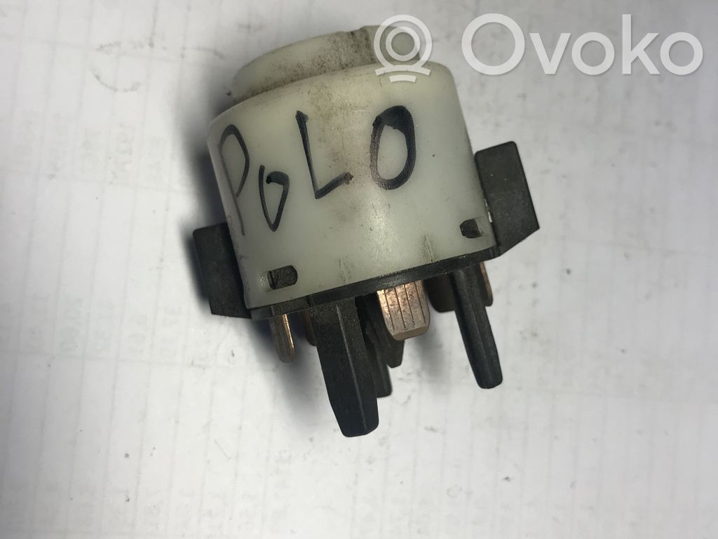 Volkswagen Polo IV 9N3 Contacto de la cerradura de arranque 