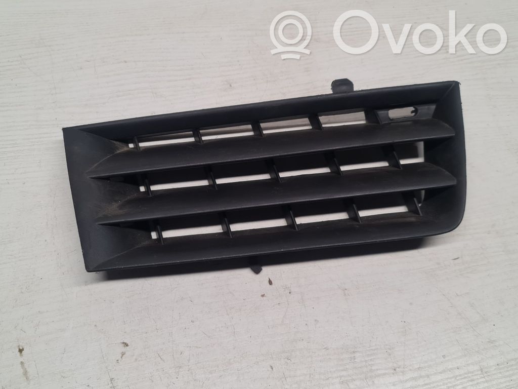 Renault Megane II Grille calandre supérieure de pare-chocs avant 