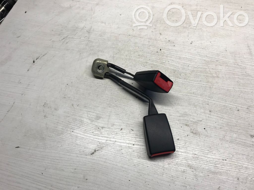 Audi A3 S3 8L Klamra tylnego pasa bezpieczeństwa 
