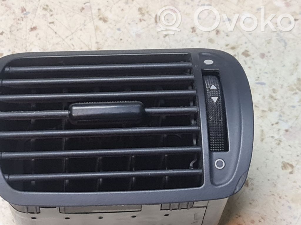 Audi A3 S3 8L Luftausströmer Lüftungsdüse Luftdüse seitlich 