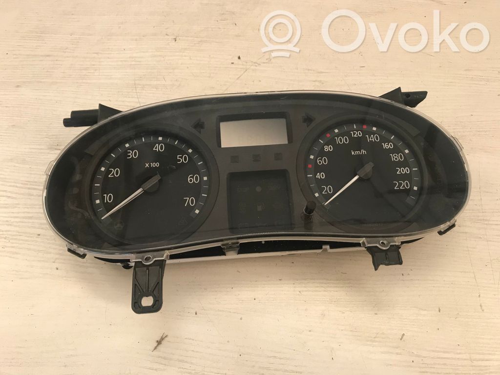 Renault Clio II Speedometer (instrument cluster) 