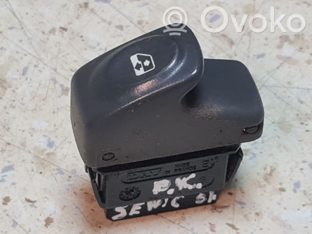 Renault Scenic I Electric window control switch 