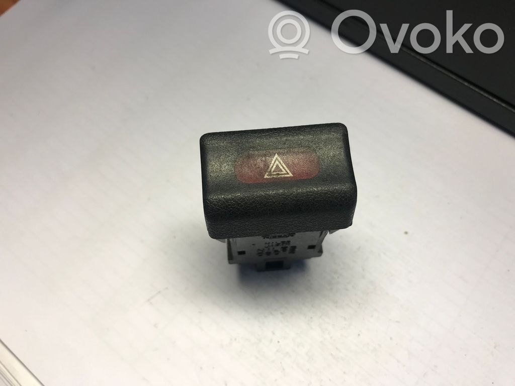 Nissan Sunny Hazard light switch 