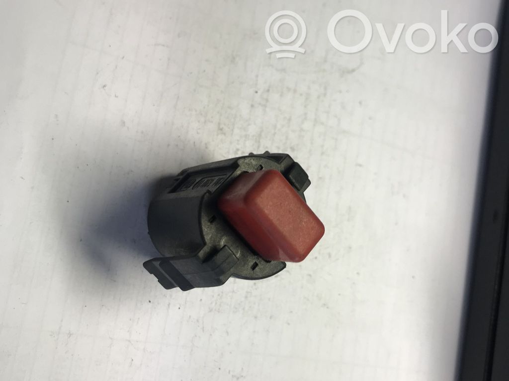 Opel Kadett D Hazard light switch 