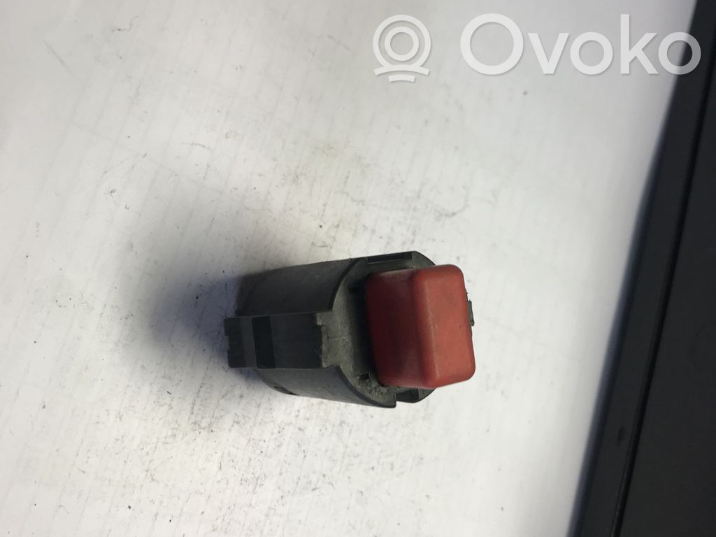 Opel Kadett D Hazard light switch 