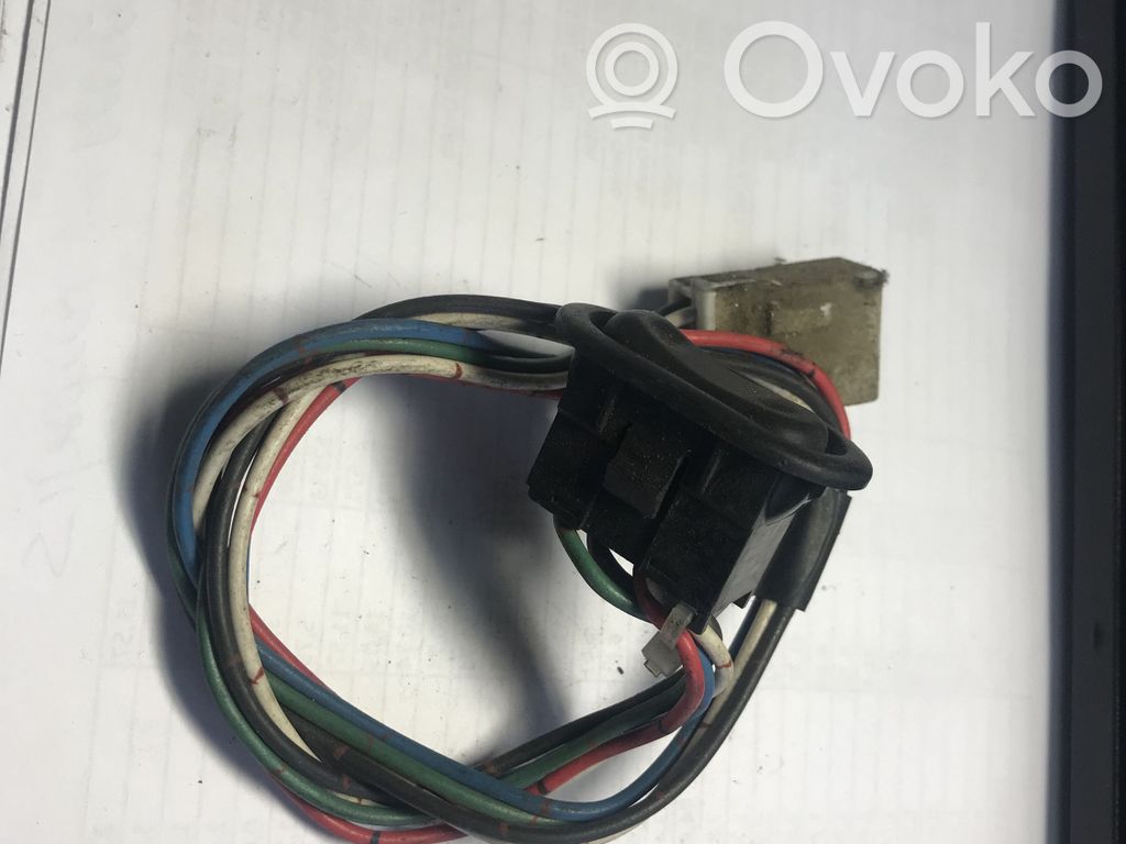 Mazda Xedos 6 Electric window control switch 