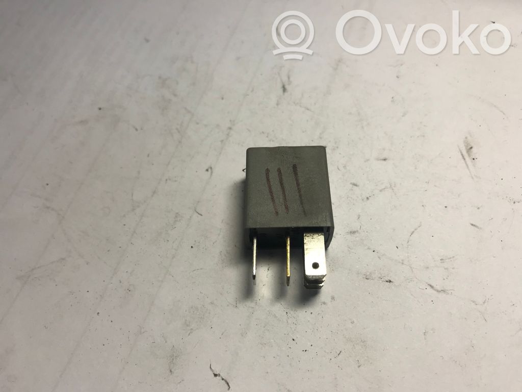 Opel Vectra C Other relay 