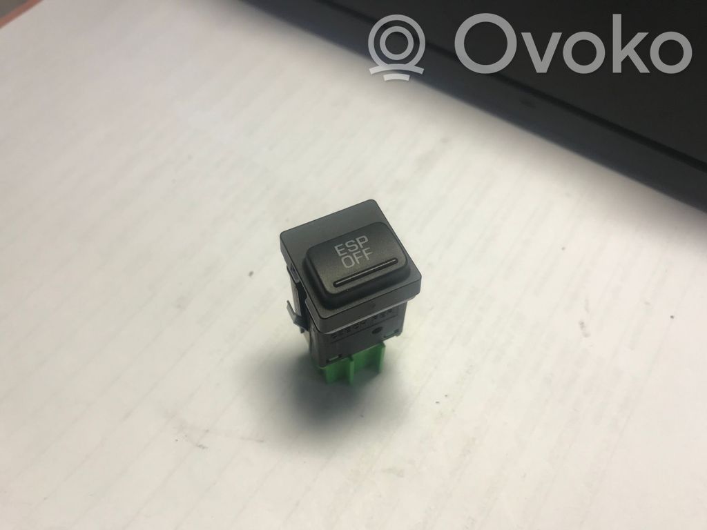 Skoda Fabia Mk2 (5J) ESP (stability program) switch 