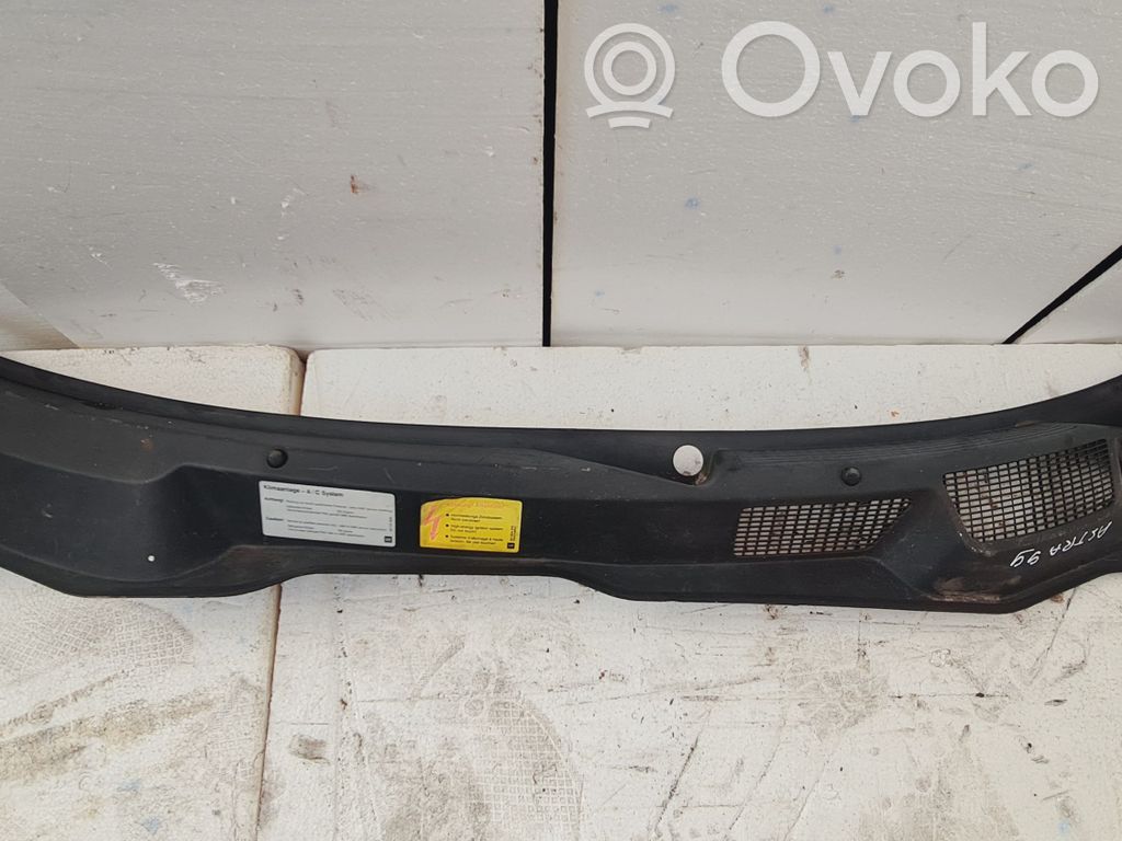 Opel Astra G Wiper trim 