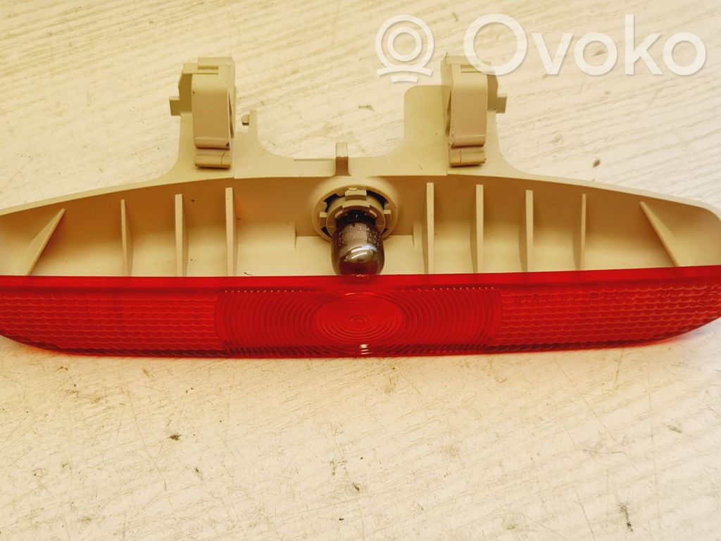 Mazda 3 I Third/center stoplight 