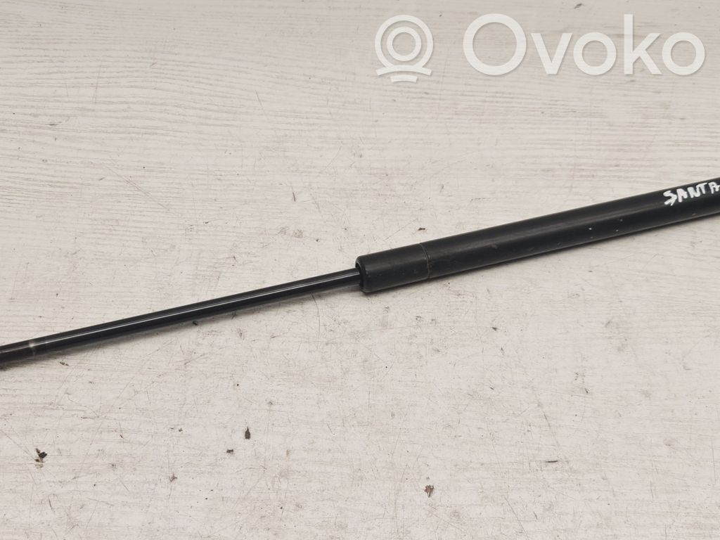 Amortyzator / Siłownik szyby klapy tylnej / bagażnika   8717026010,8717026010