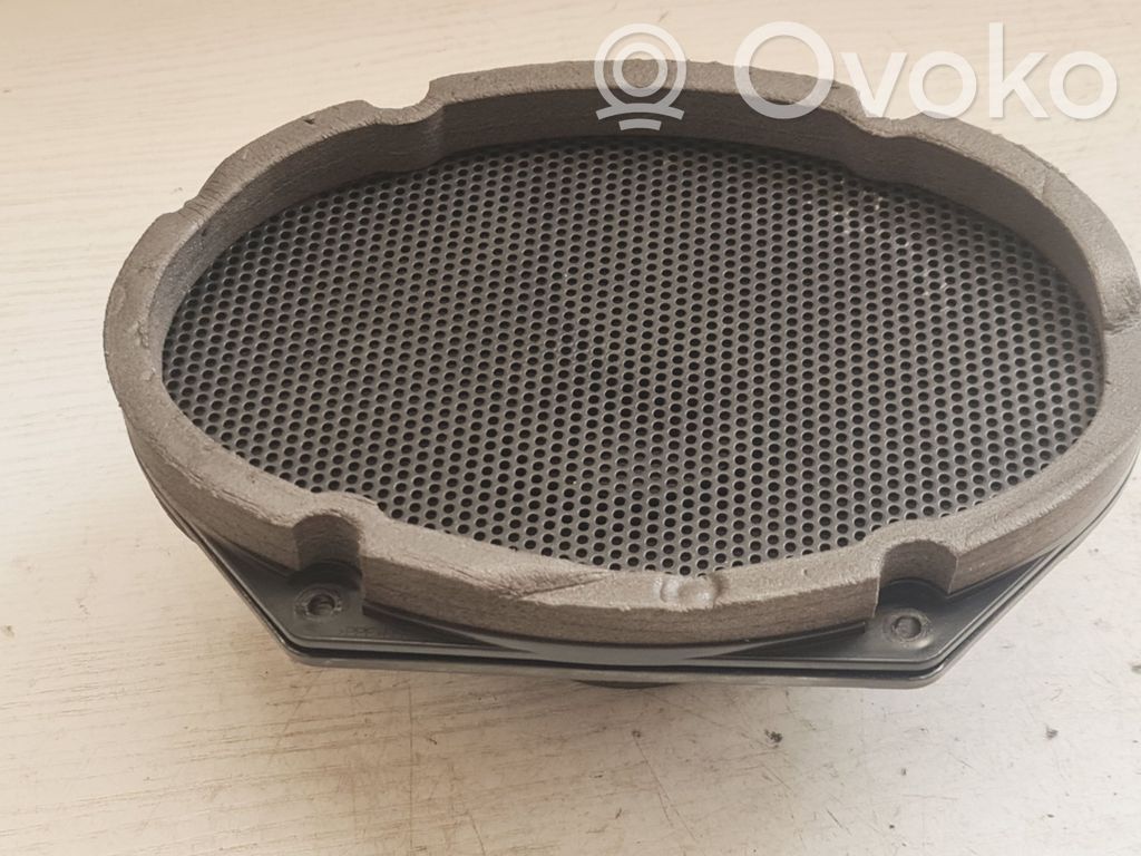 Ford Focus Rear door speaker 