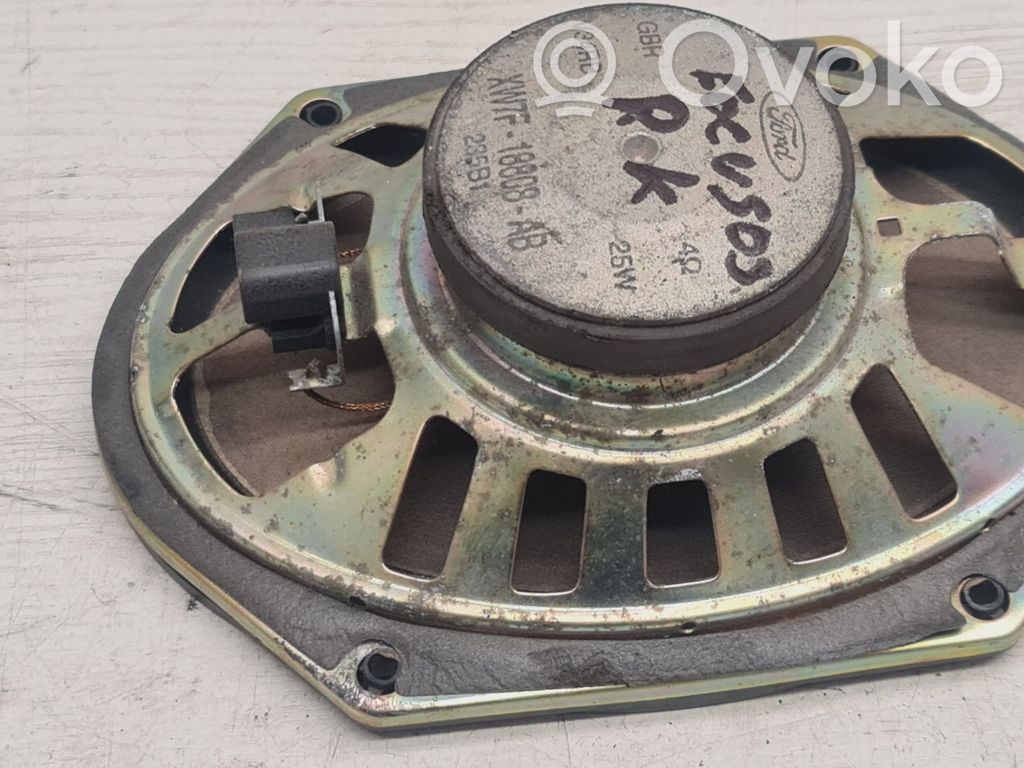 Ford Focus Front door speaker 