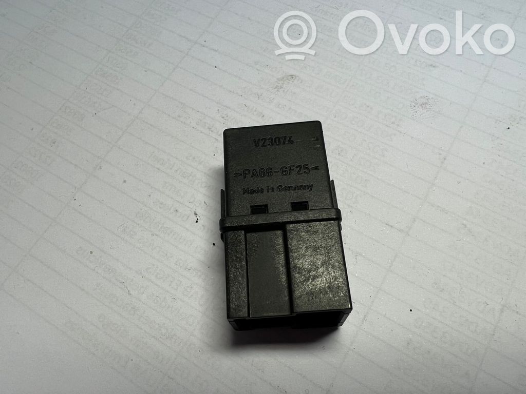 Volvo S40, V40 Other relay 