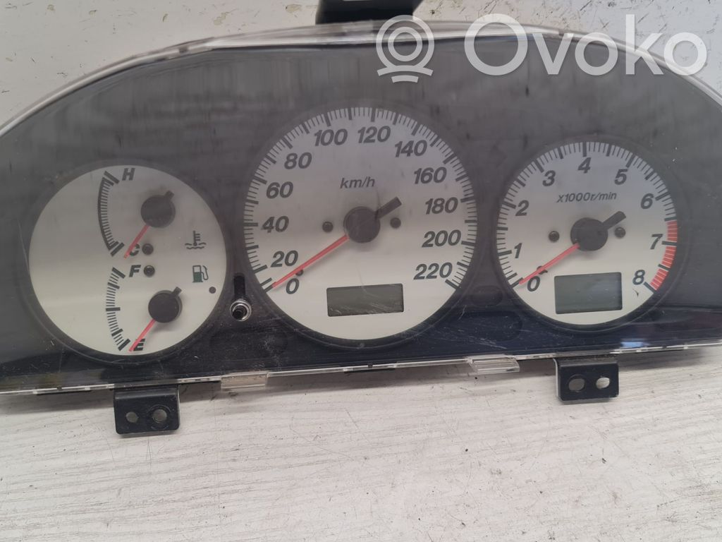 Mazda Premacy Speedometer (instrument cluster) 
