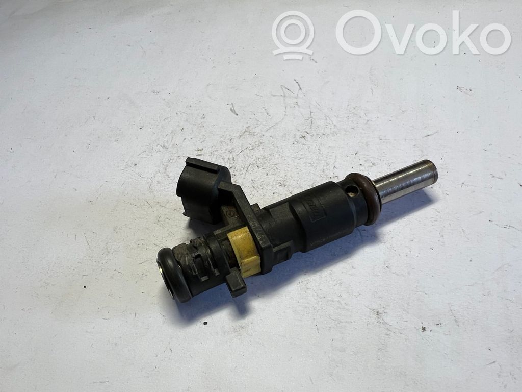 Citroen C4 I Fuel injector 