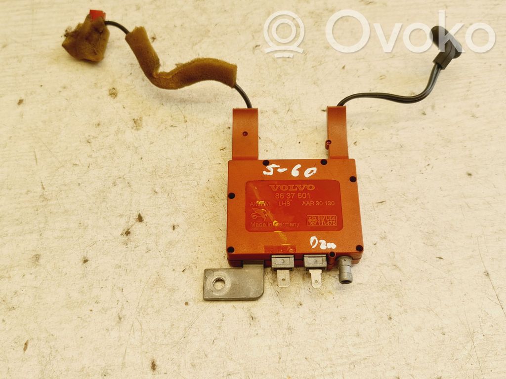 Volvo S60 Antenos stiprintuvas 