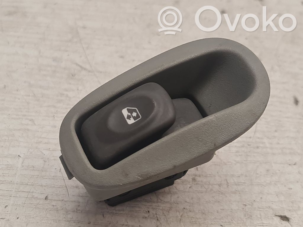 Renault Scenic I Electric window control switch 