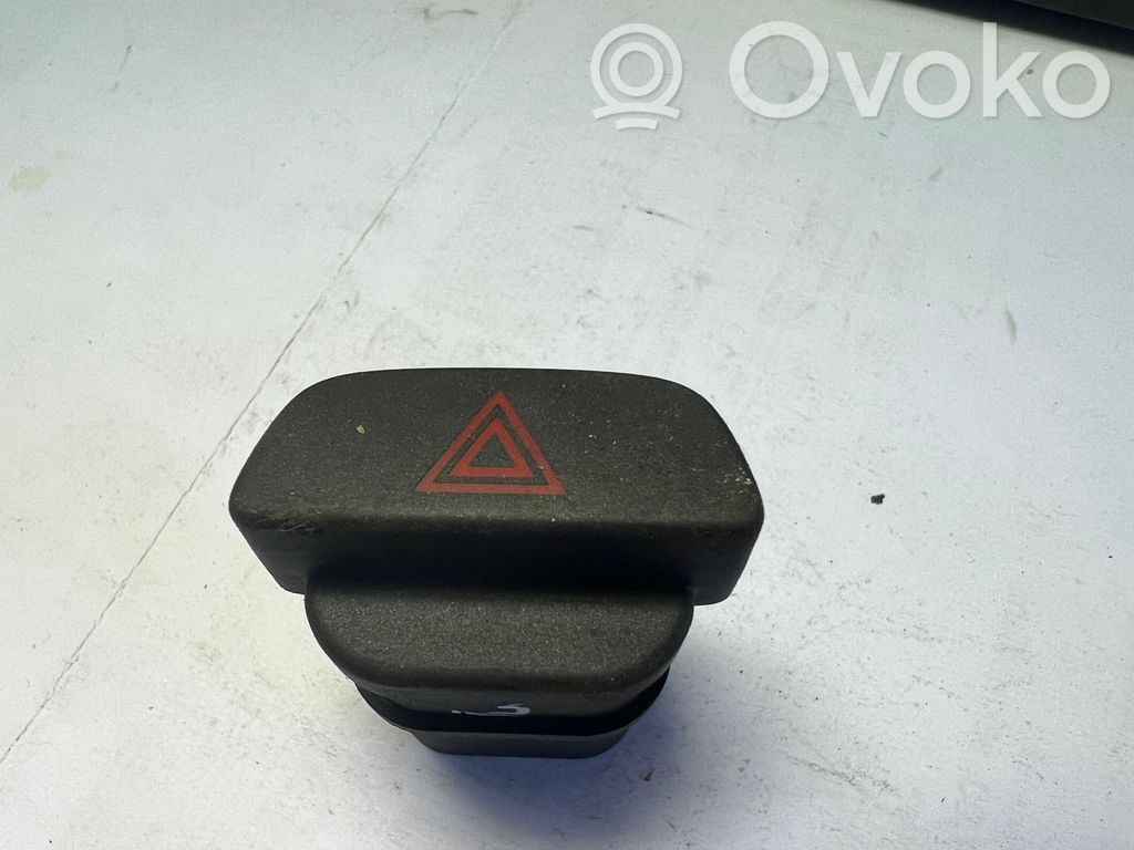 Ford Focus Hazard light switch 