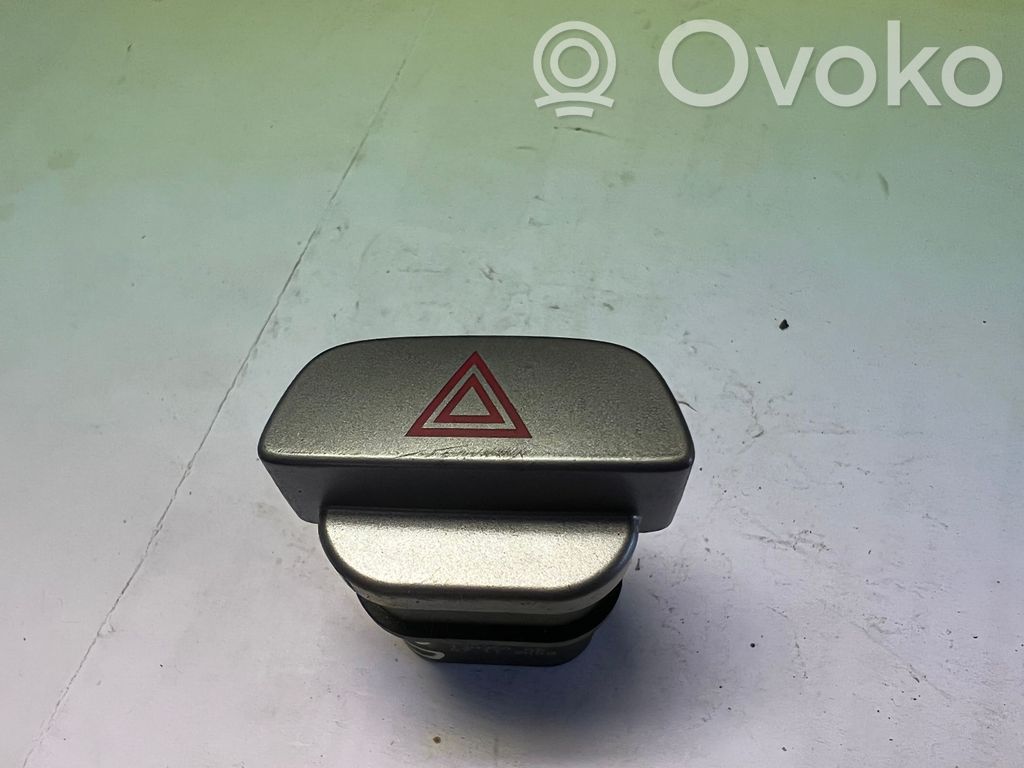 Ford Focus Botón interruptor de luz de peligro 