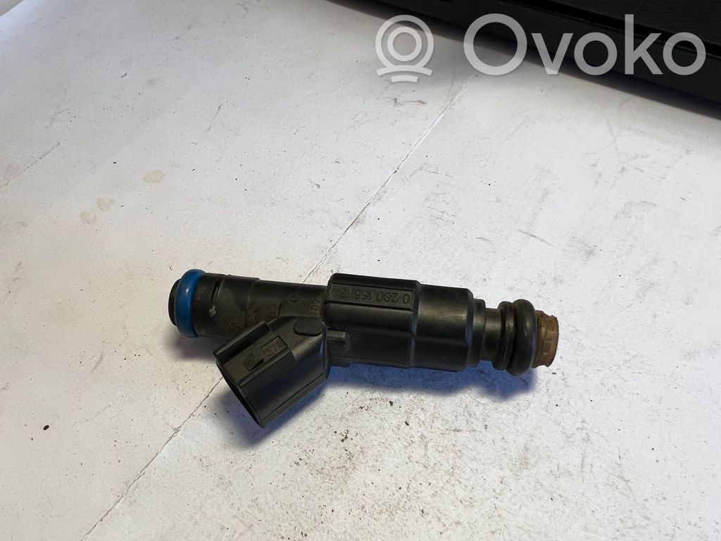 Ford C-MAX I Inyector de combustible 