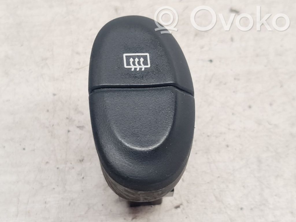Renault Megane I Windscreen/window heater switch 