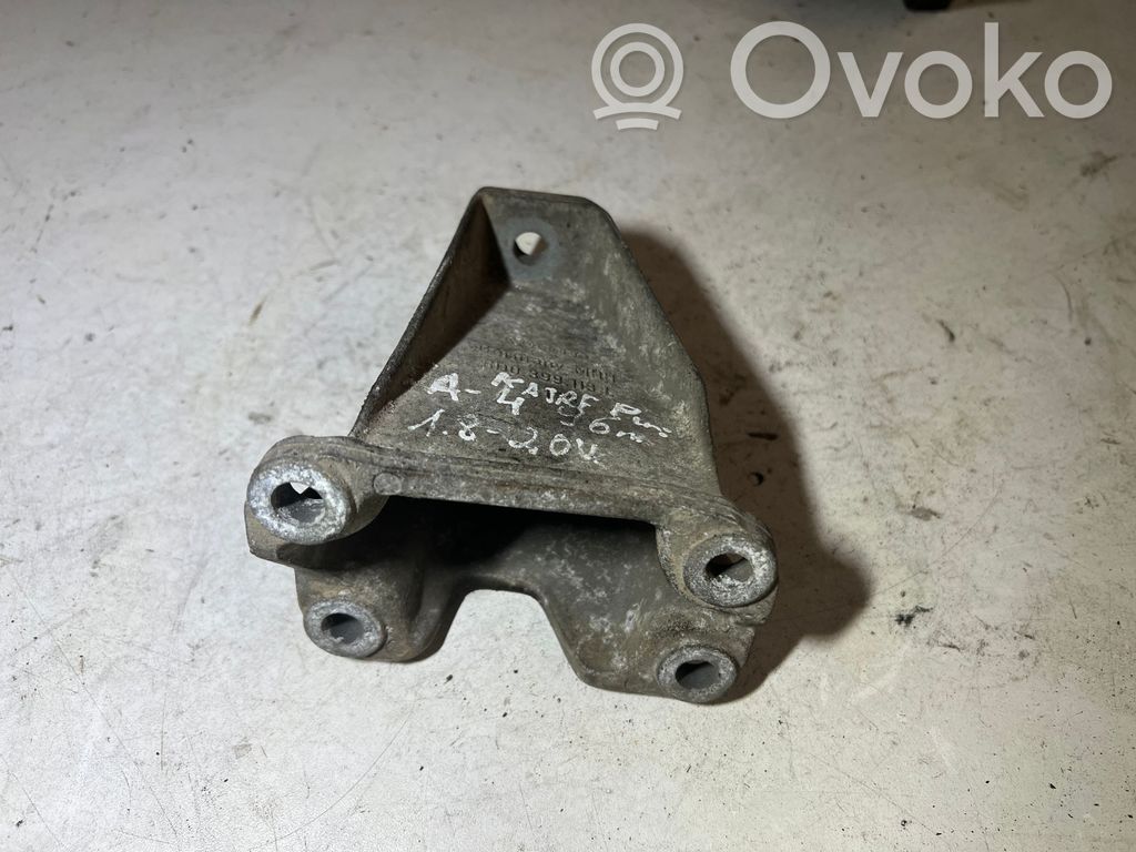 Audi A4 S4 B5 8D Gearbox mounting bracket 
