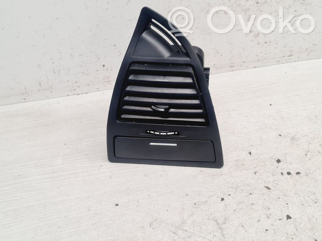 Citroen C4 I Garniture, panneau de grille d'aération latérale 