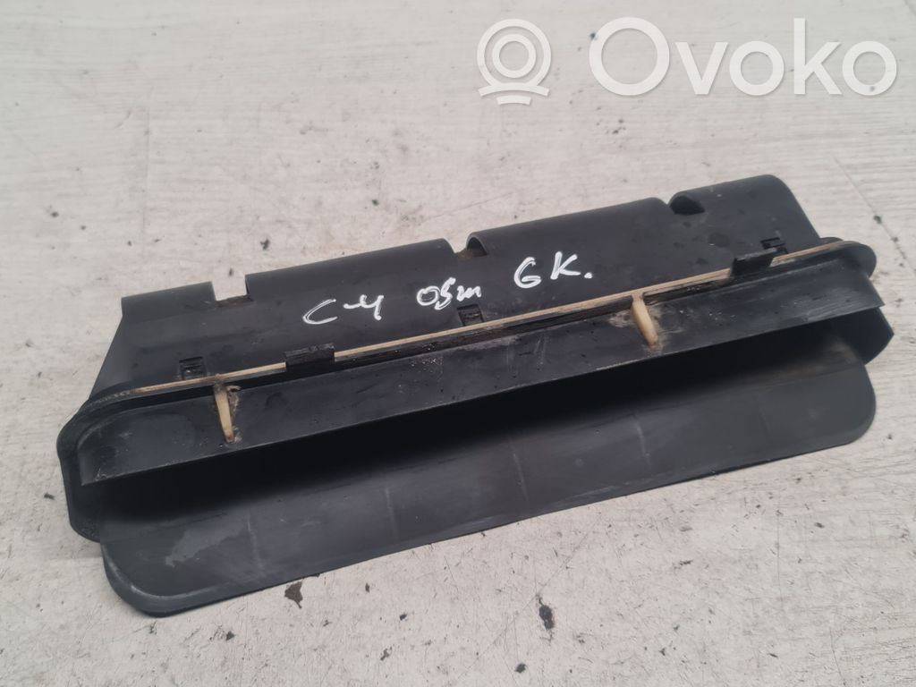 Citroen C4 I Kratka wentylacyjna pod zderzakiem tylnym 
