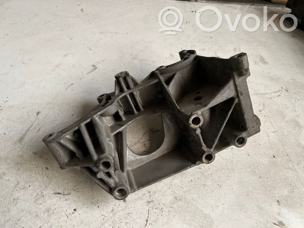 Ford Galaxy Generator/alternator bracket 