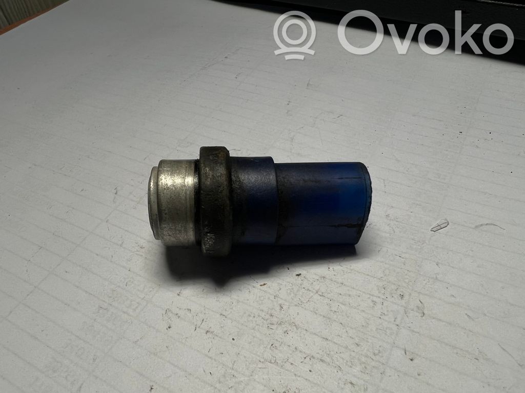 Audi A6 S6 C5 4B Coolant temperature sensor 