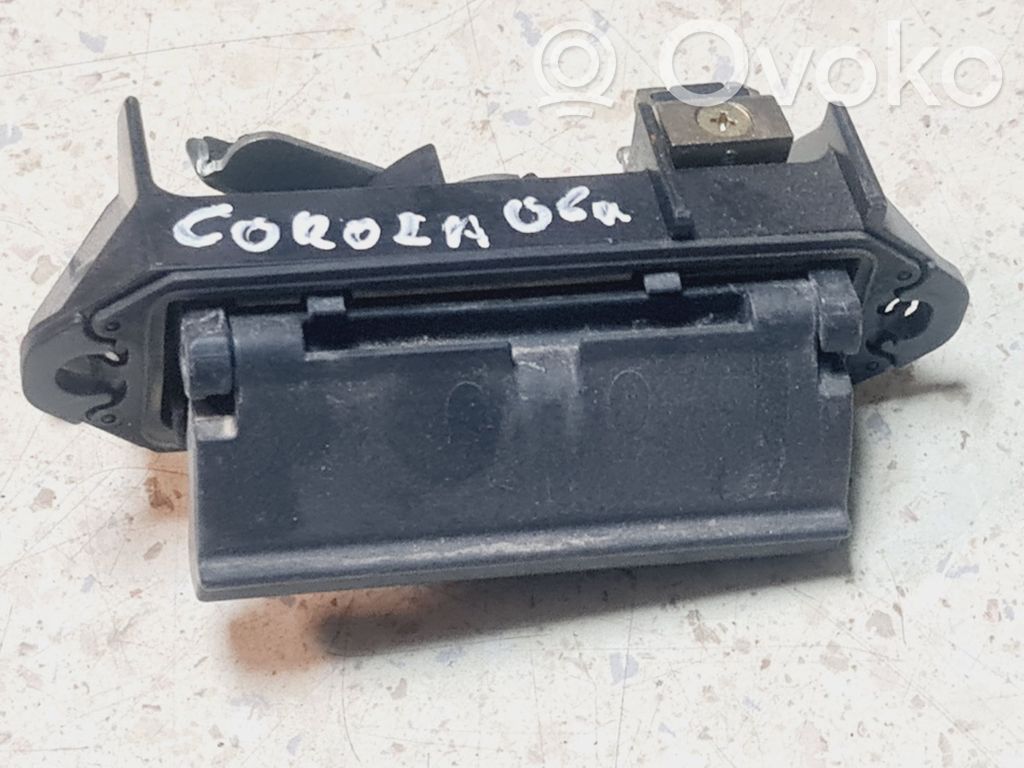 Toyota Corolla E120 E130 Atidarymo rankenėlė galinio dangčio (išorinė) 