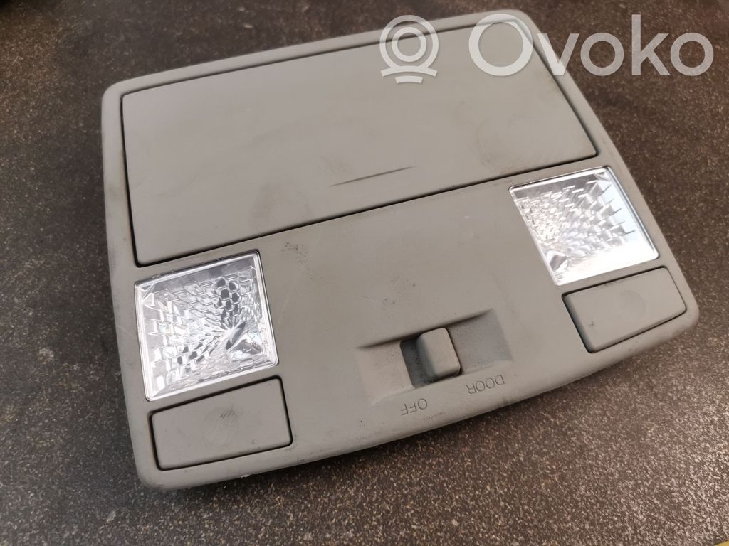 Mazda 5 Front seat light 