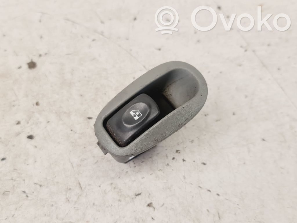 Renault Scenic I Electric window control switch 