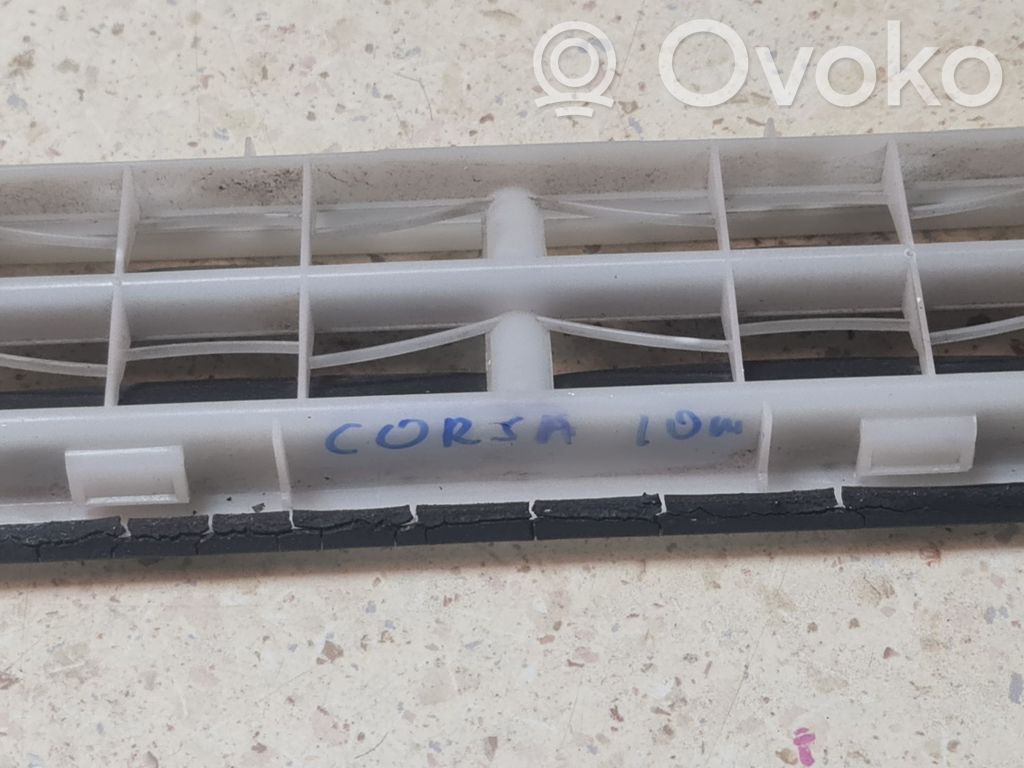 Opel Corsa D Ventilācijas režģis 