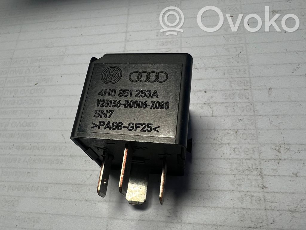 Volkswagen Up Other relay 