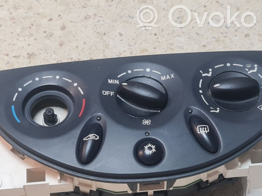 Citroen C5 Climate control unit 