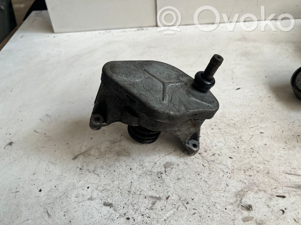 BMW 3 E30 Vacuum pump 