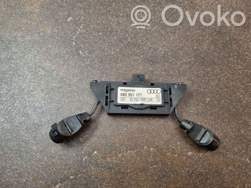 Audi A6 S6 C5 4B Alarm control unit/module 