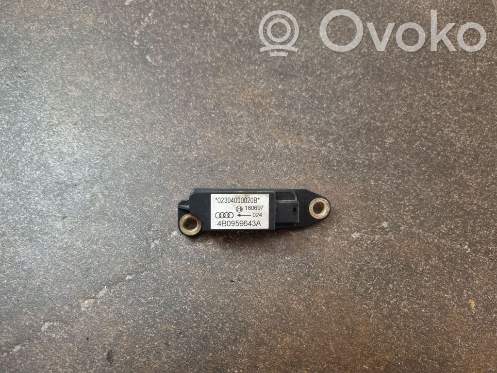 Audi A6 S6 C5 4B Airbag deployment crash/impact sensor 