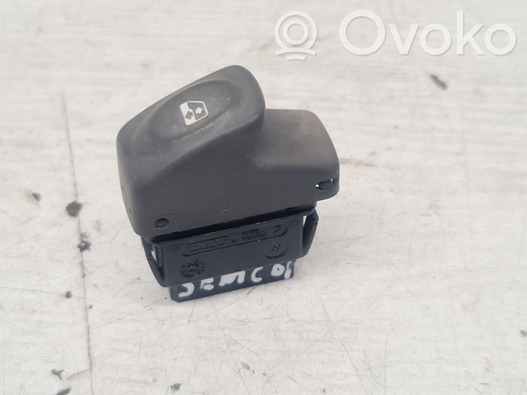 Renault Scenic I Electric window control switch 