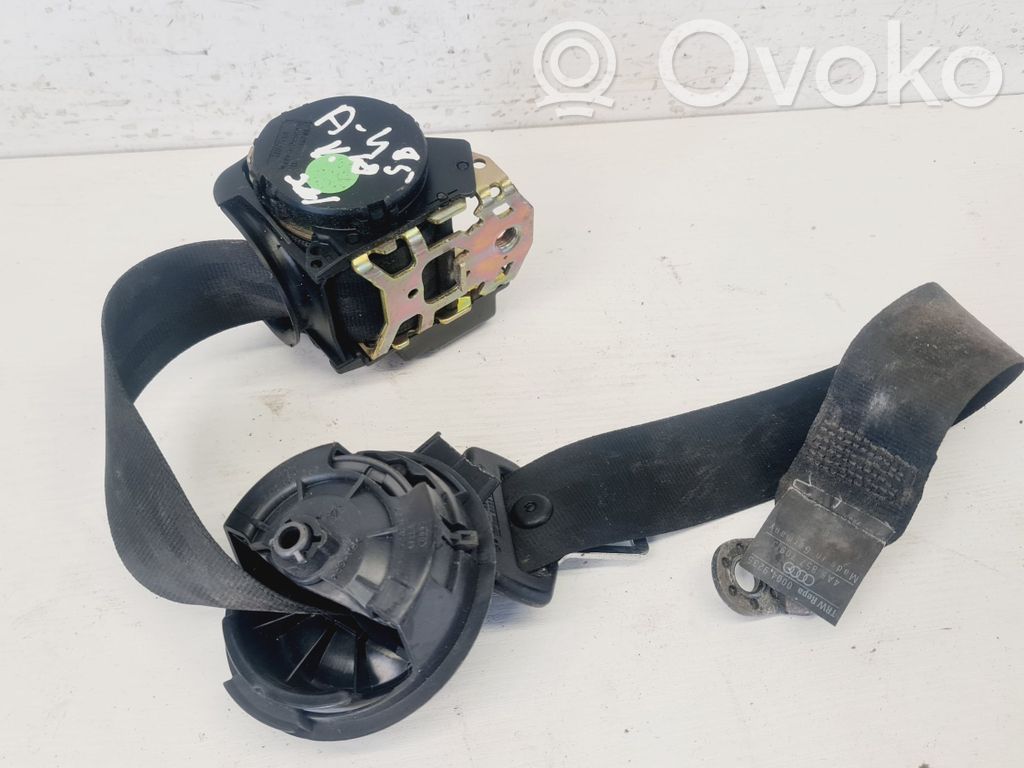 Audi A4 S4 B5 8D Cinturón trasero 