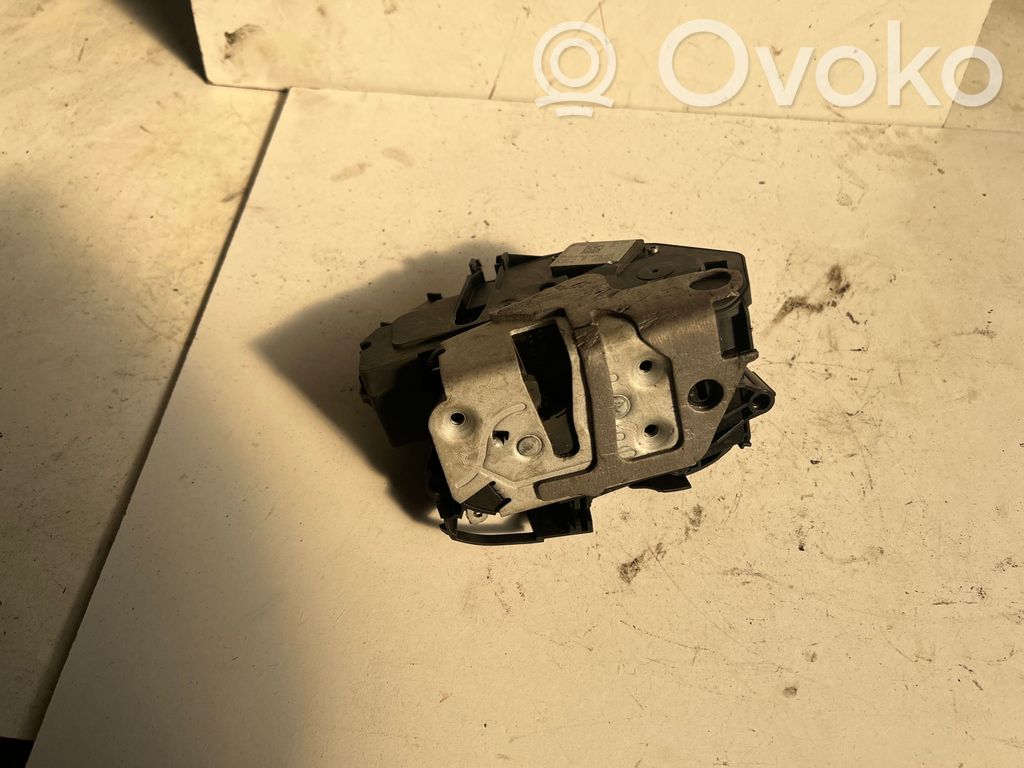 Ford Focus Front door lock 