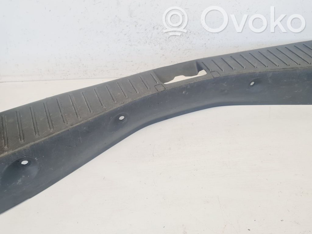 Ford C-MAX I Protector del borde del maletero/compartimento de carga 