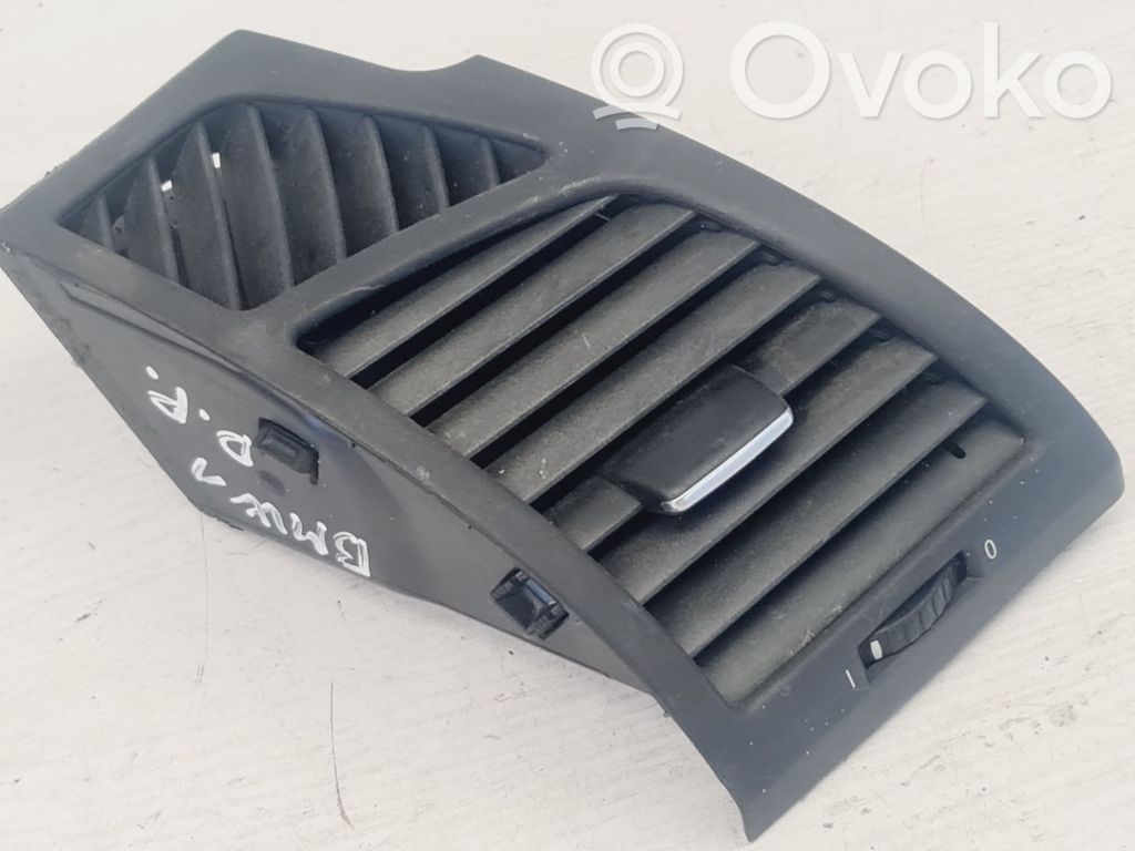 BMW 1 E81 E87 Sānu gaisa režģis 