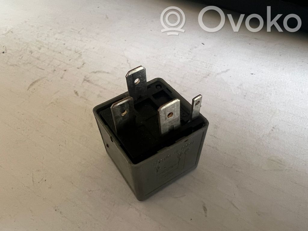 Volkswagen Transporter - Caravelle T4 Other relay 