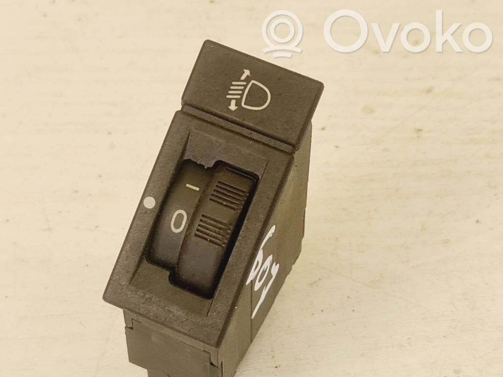 Peugeot 607 Headlight level height control switch 