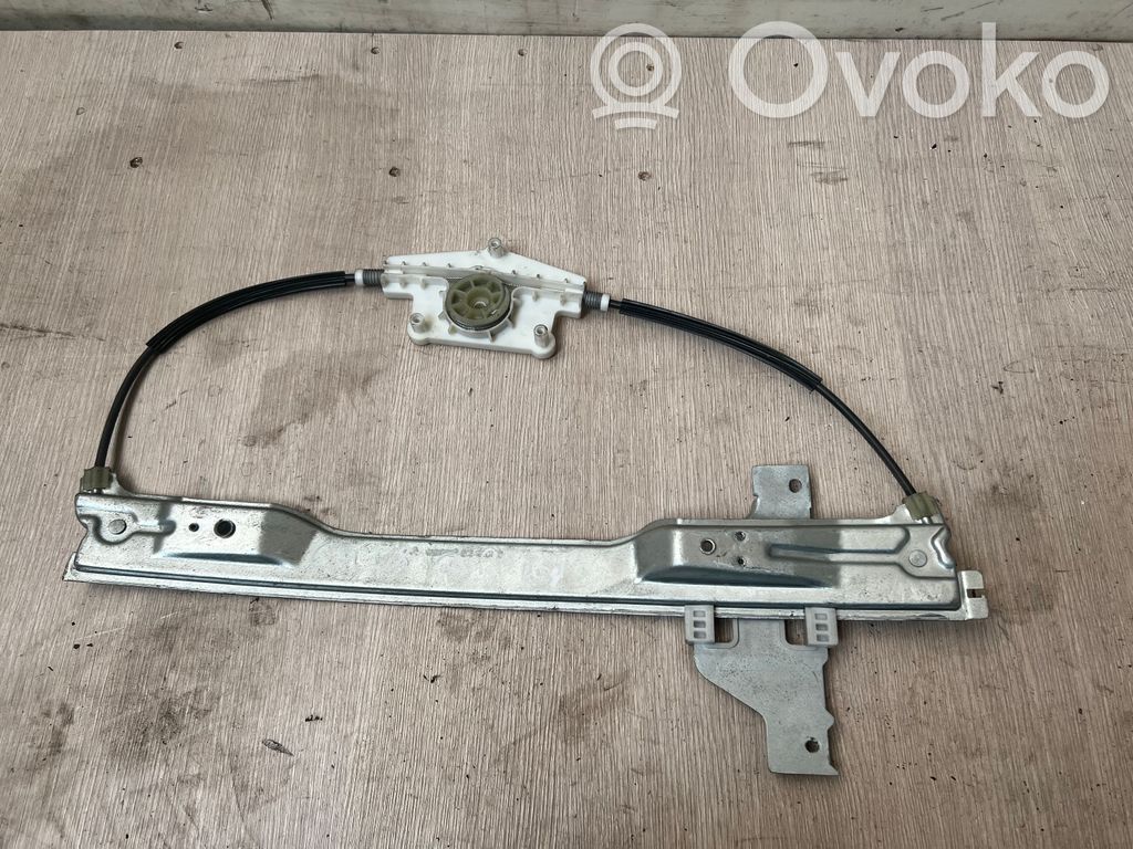 Citroen C4 I Mecanismo para subir la puerta delantera sin motor 